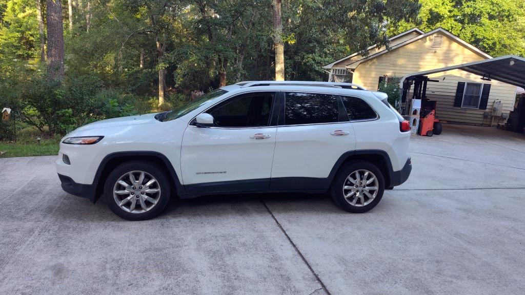 2015 Jeep Cherokee - $4,700