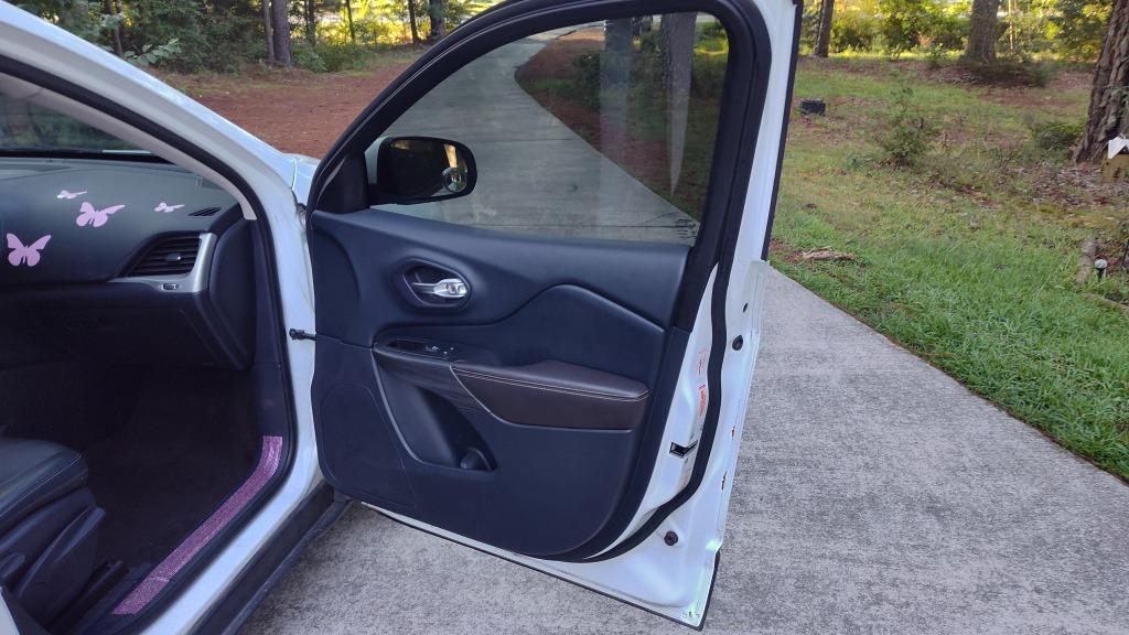 2015 Jeep Cherokee - $4,700