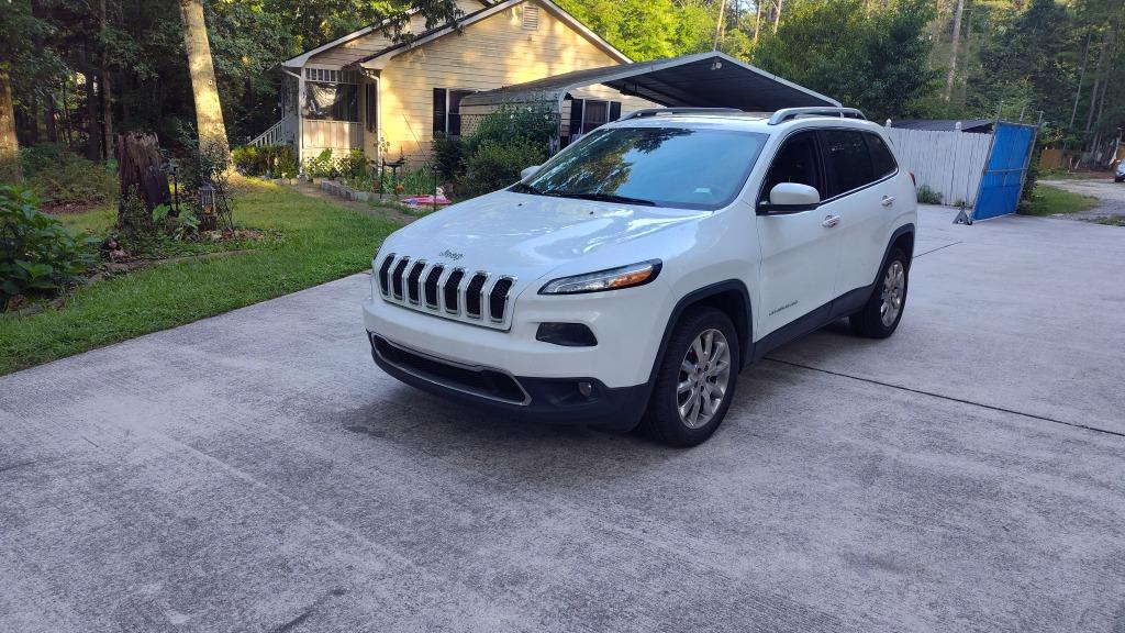 2015 Jeep Cherokee - $4,700