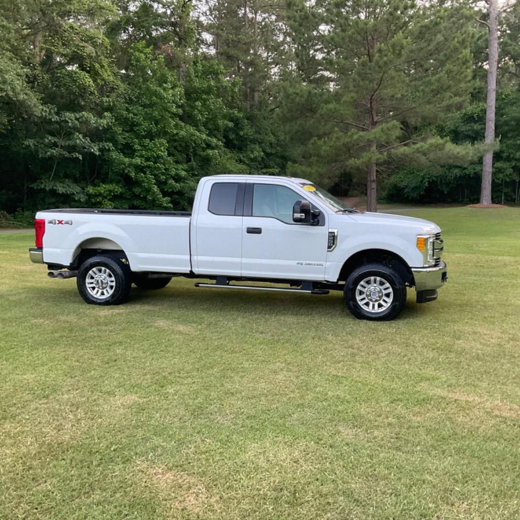 2017 Ford F250sd XL photo
