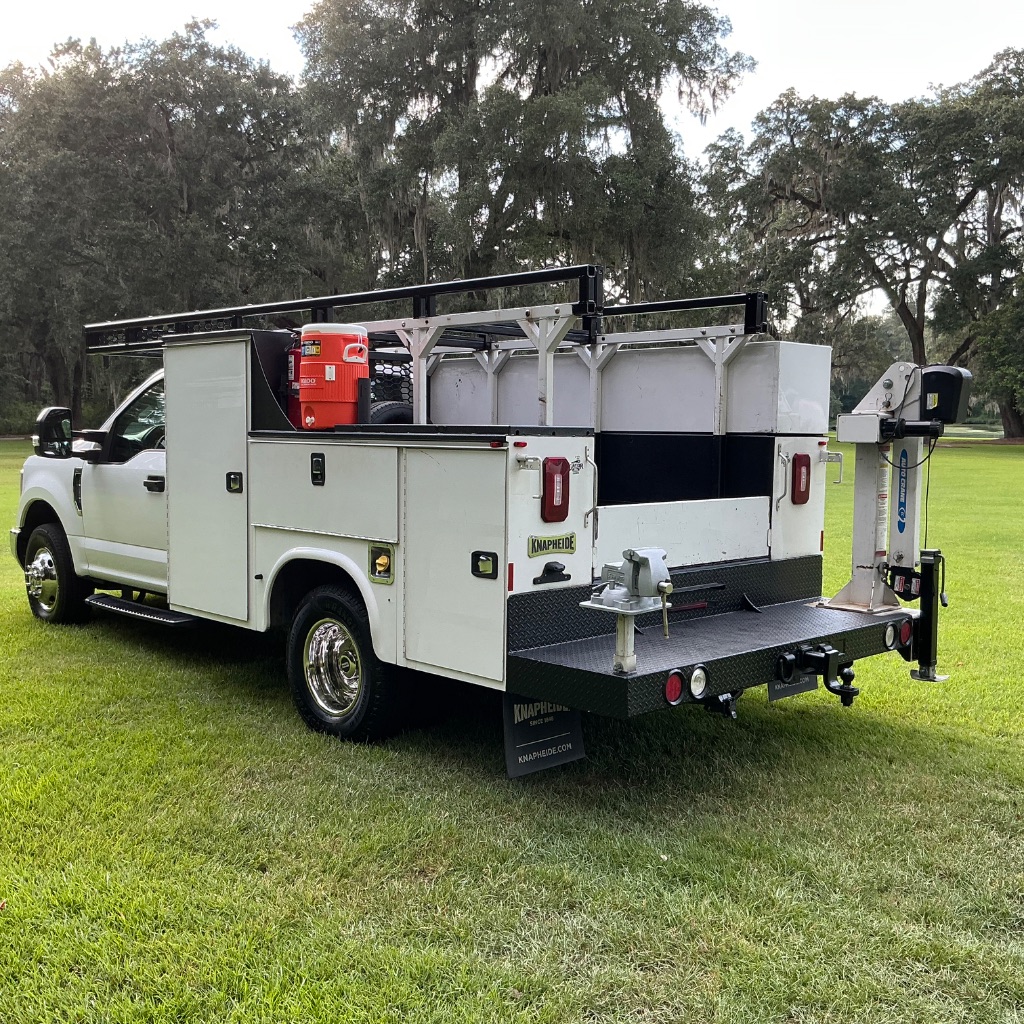 2019 Ford F-350 - $27,995