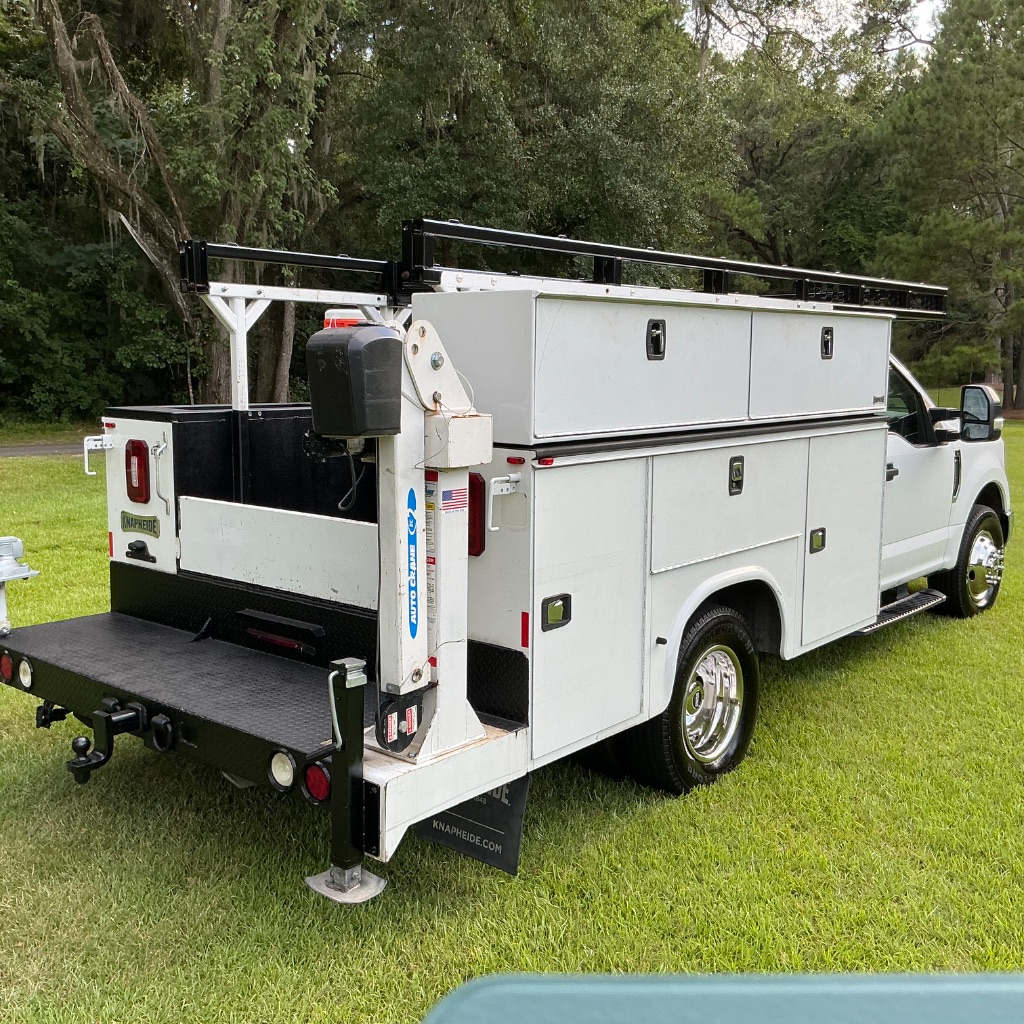 2019 Ford F-350 - $27,995