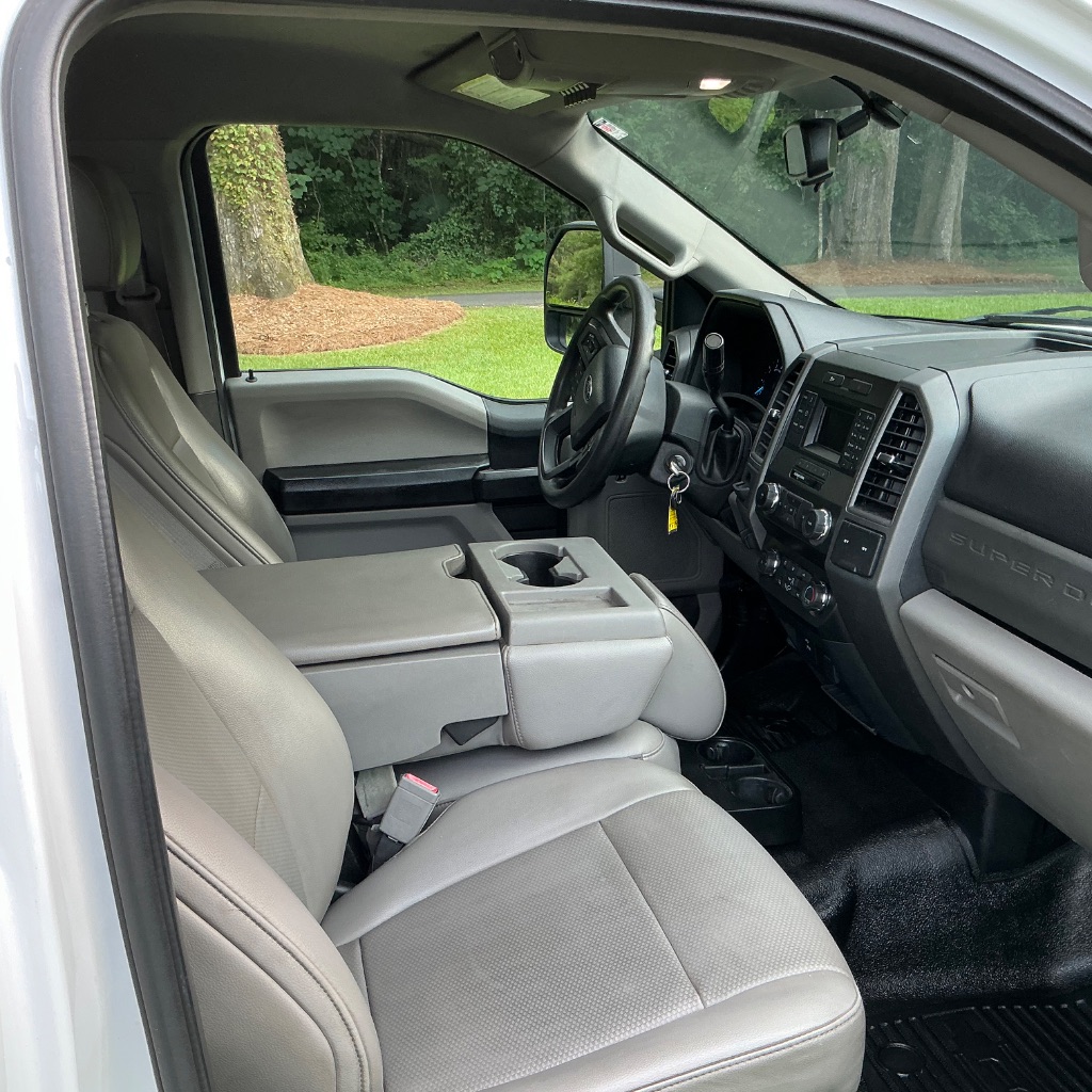2019 Ford F-350 - $27,995