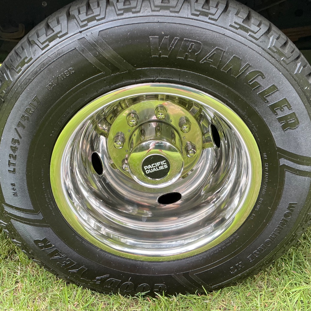 2019 Ford F-350 - $27,995