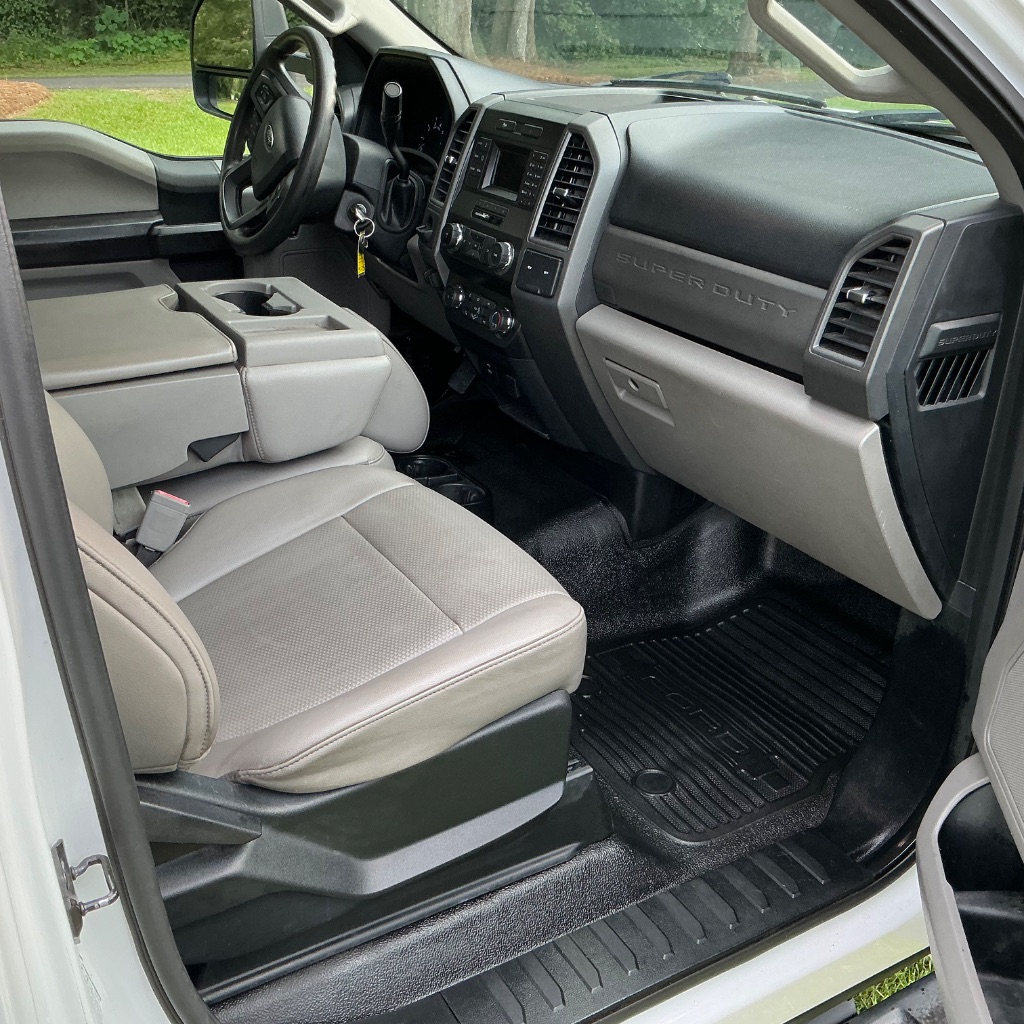 2019 Ford F-350 - $27,995