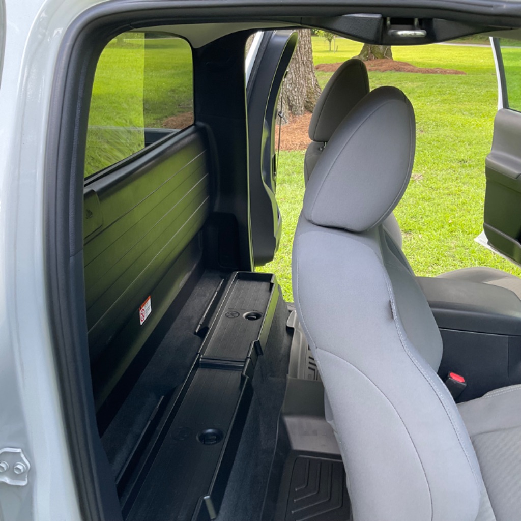 2020 Toyota Tacoma SR photo