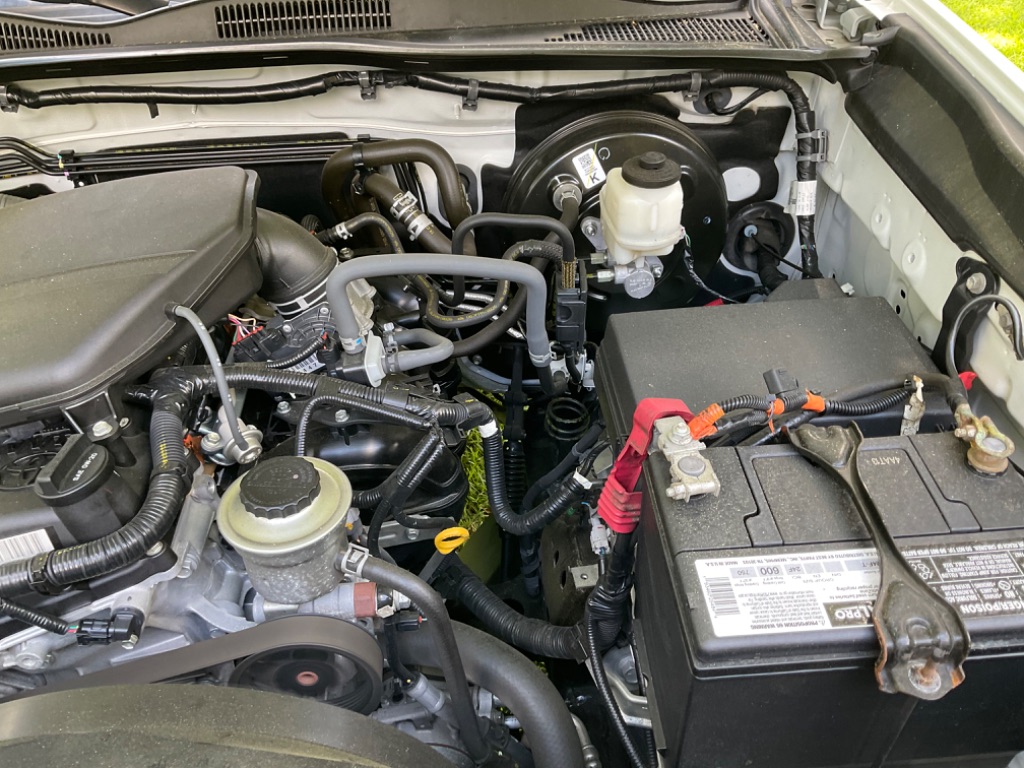 2020 Toyota Tacoma SR photo
