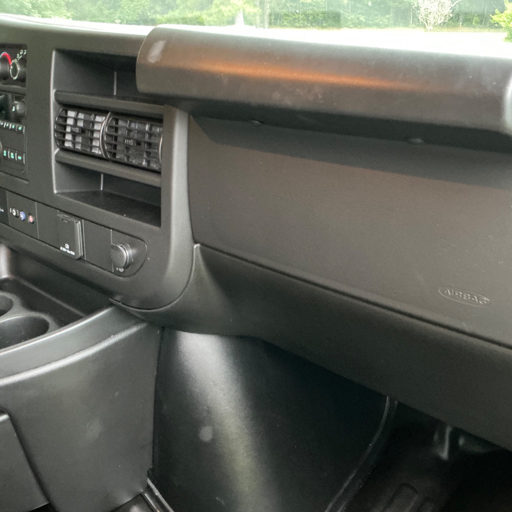 2023 GMC Savana - $22,995