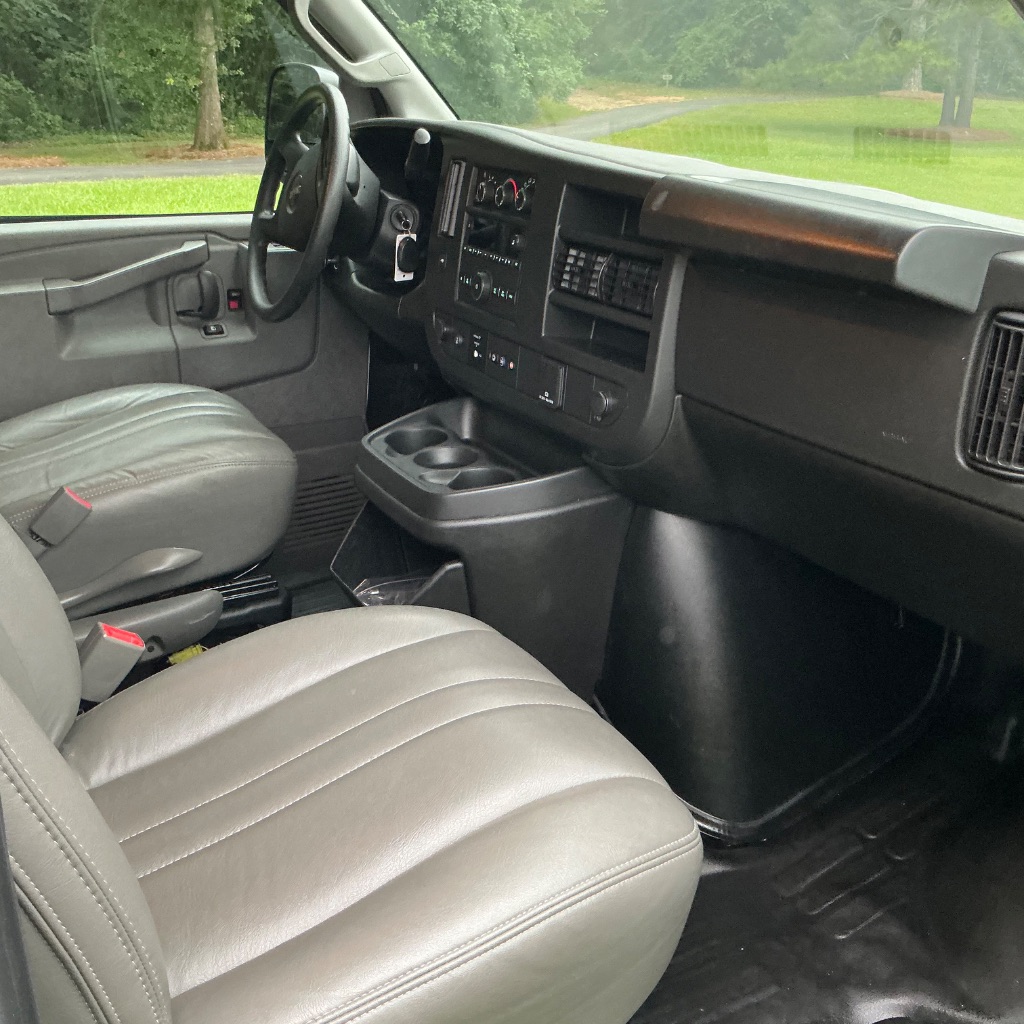 2023 GMC Savana - $22,995