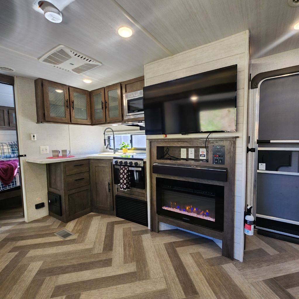 2020 Forest River Salem Towables - $11,700
