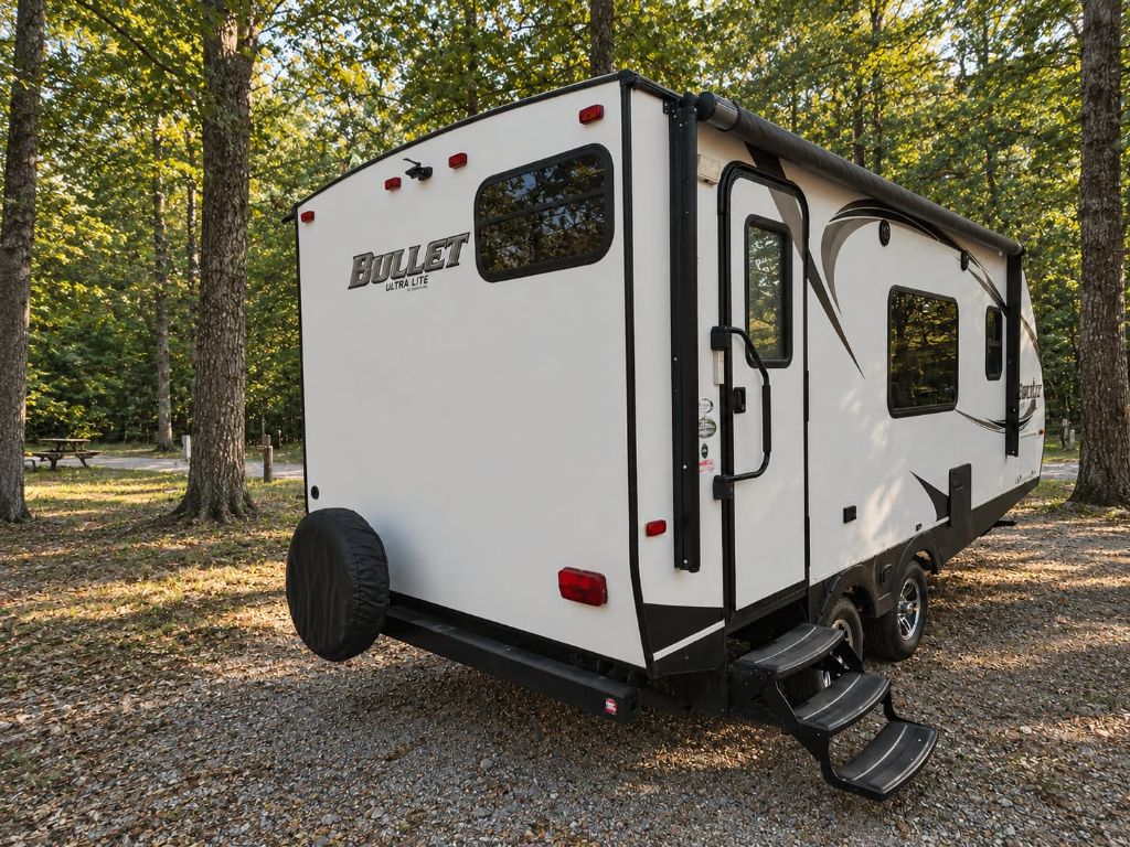 2013 Keystone Keystone - $8,900
