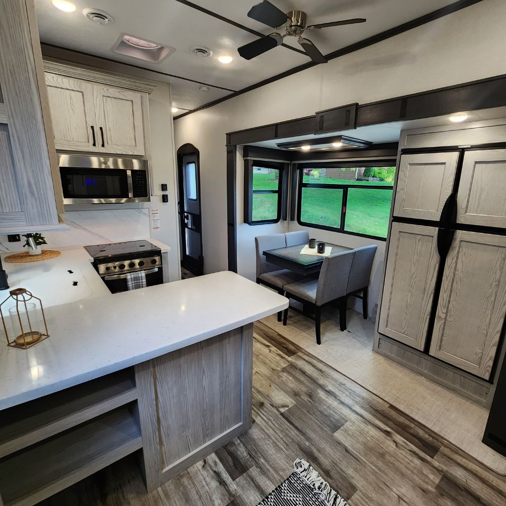 2022 Montana Montana - $29,500