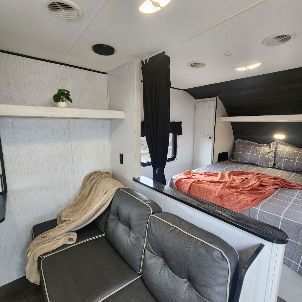 2021 Heartland Rv Trail Runner - $7,900