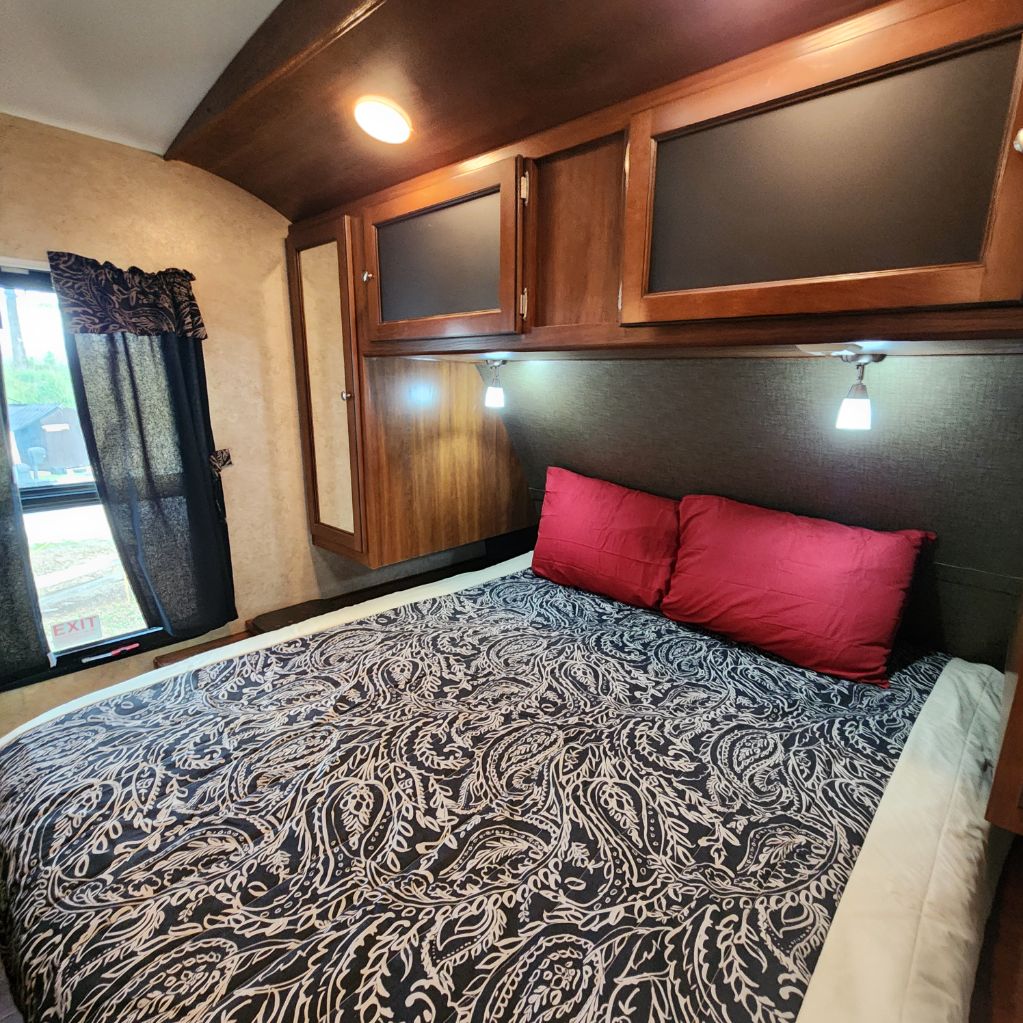 2014 Keystone Bullet Premier 30BHPR photo