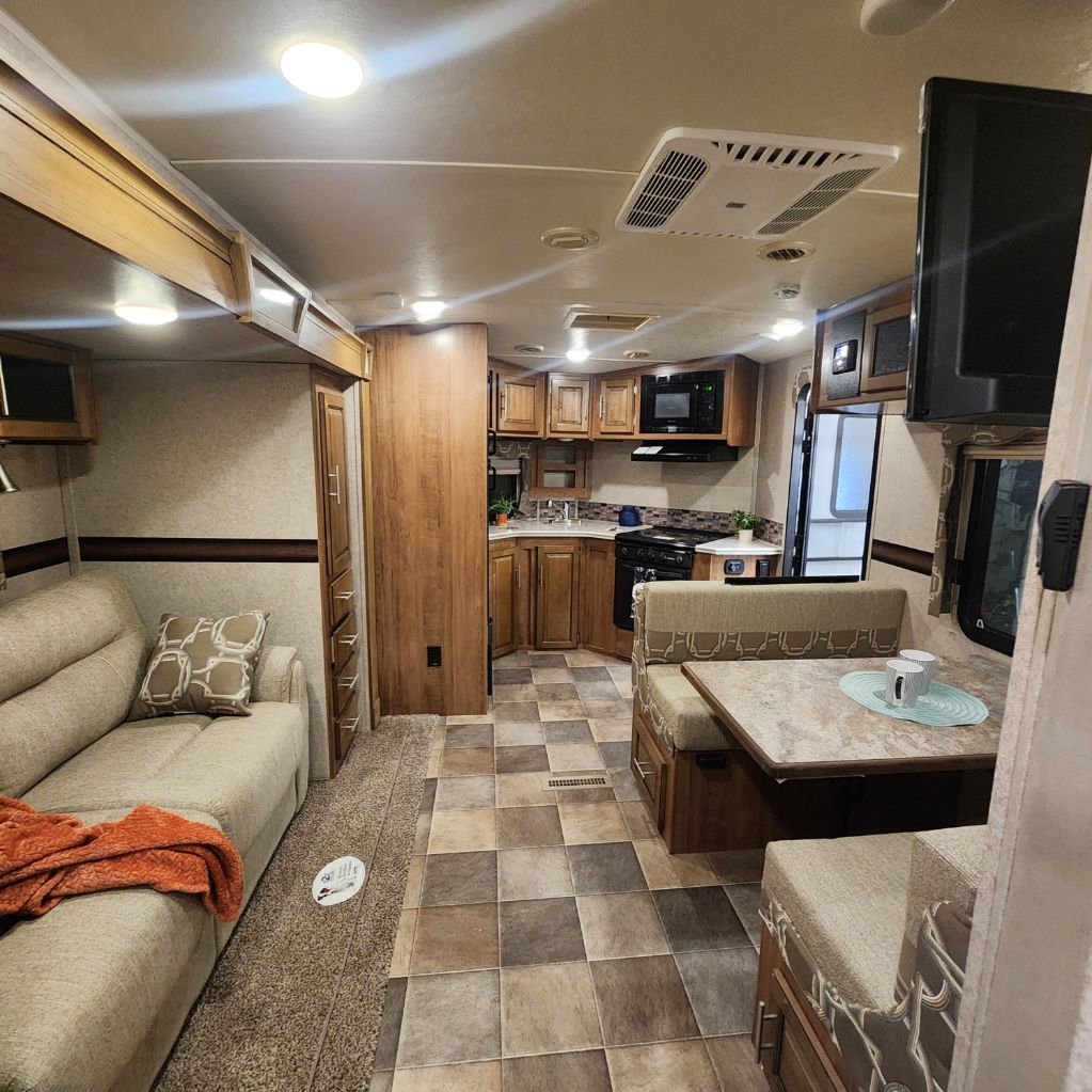 2017 Forest River Flagstaff Lite Weight Trailers - $11,500