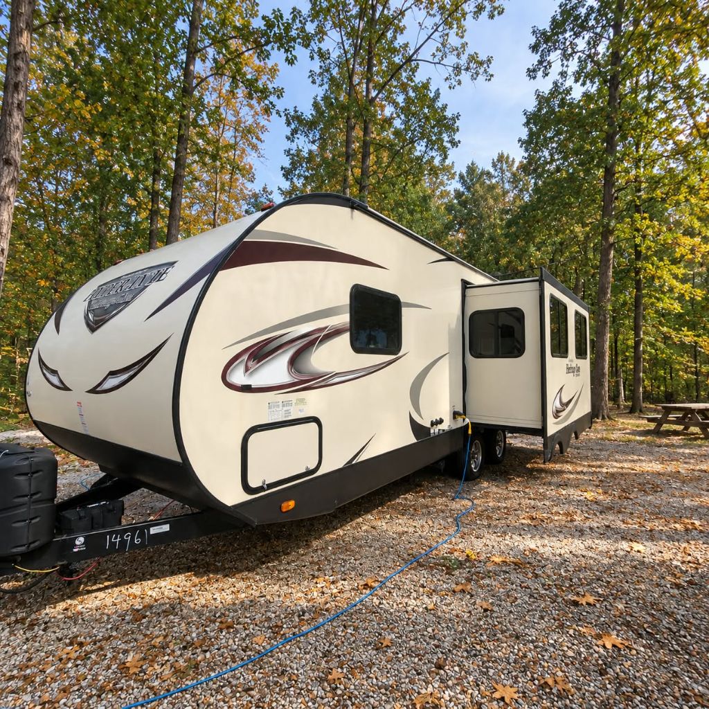 2018 Forest River Wildwood Laminated Towables - $10,700