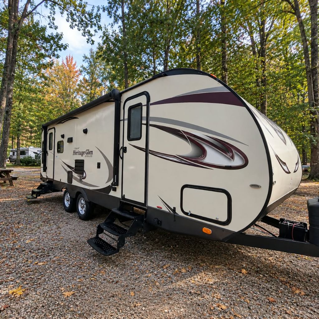 2018 Forest River Wildwood Laminated Towables - $10,700