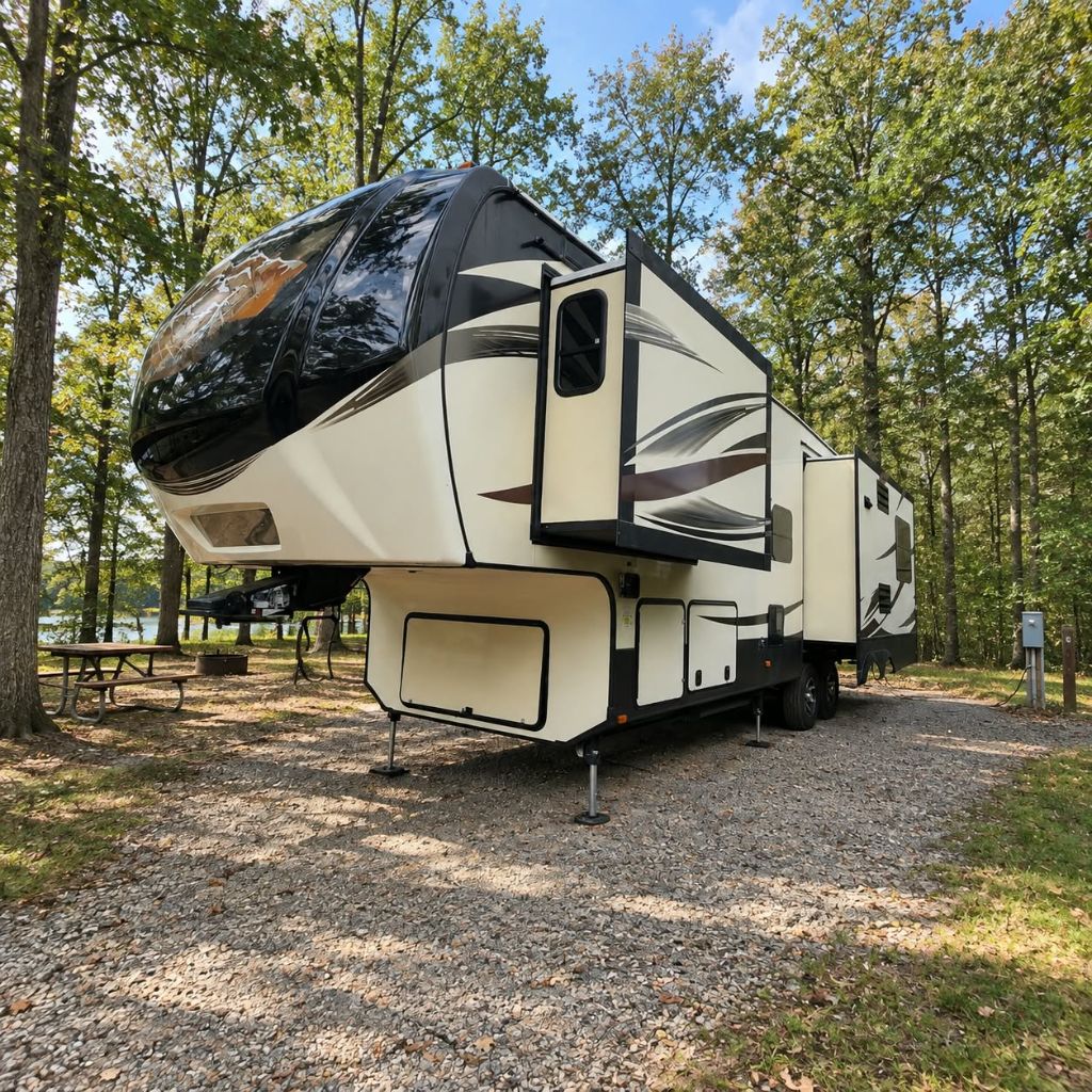 2016 Keystone Keystone