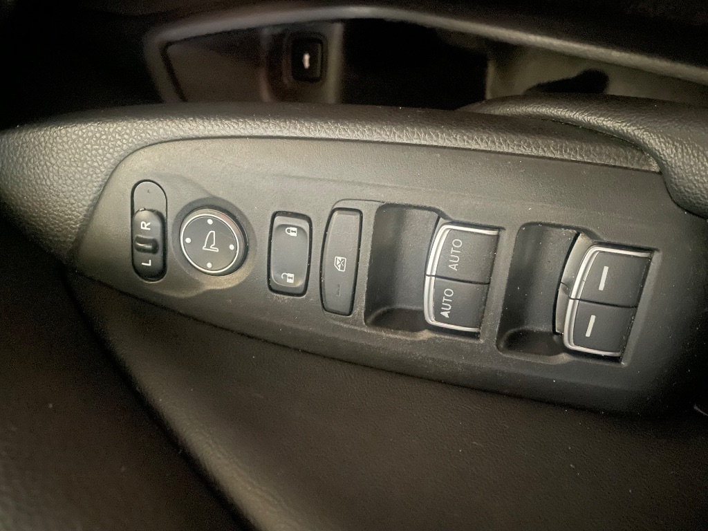2022 Honda Accord - $18,995