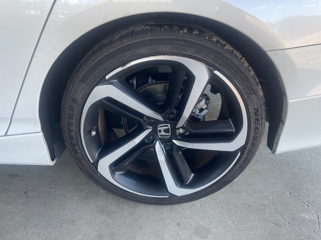 2022 Honda Accord - $18,995
