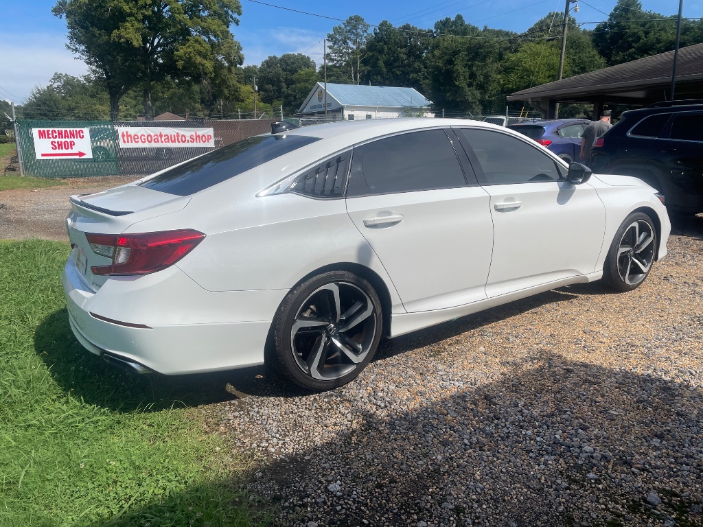 2022 Honda Accord - $18,995