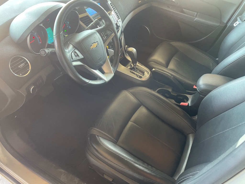 2011 Chevrolet Cruze - $6,995