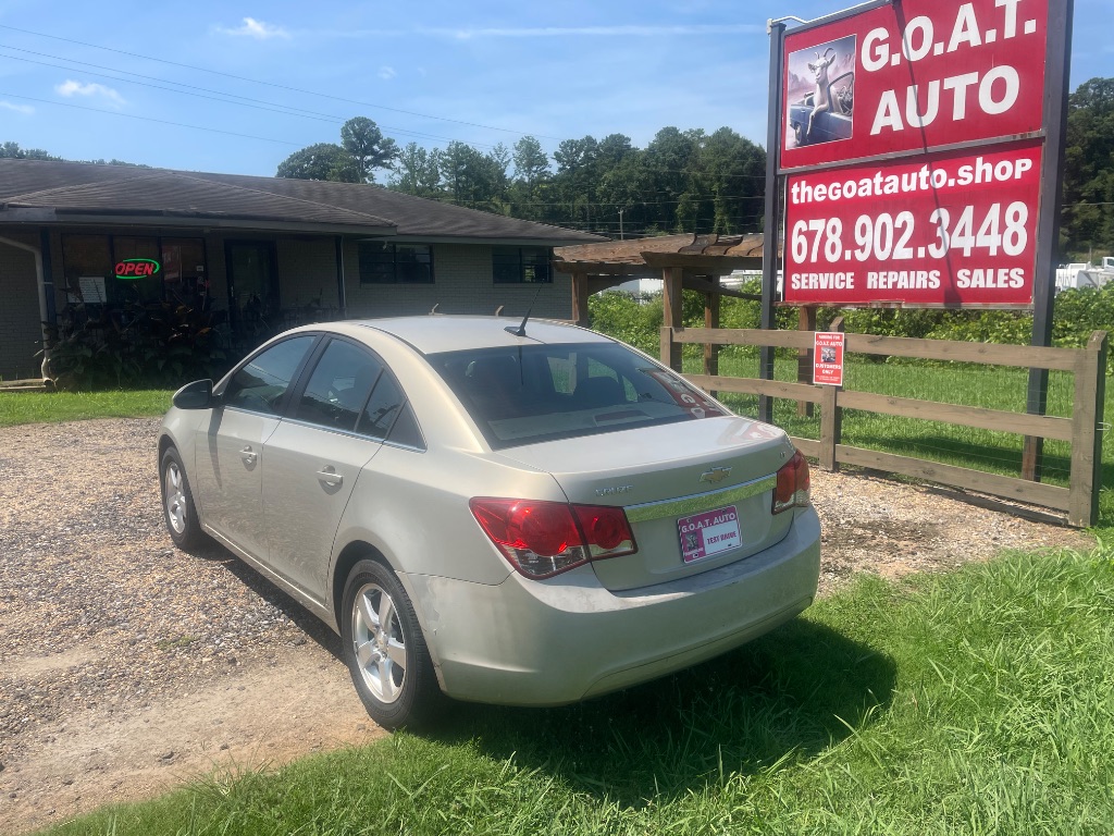 2011 Chevrolet Cruze - $6,995