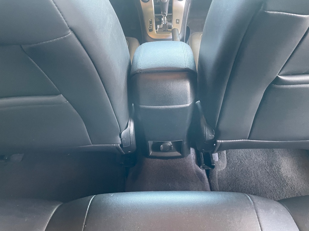 2011 Chevrolet Cruze - $6,995