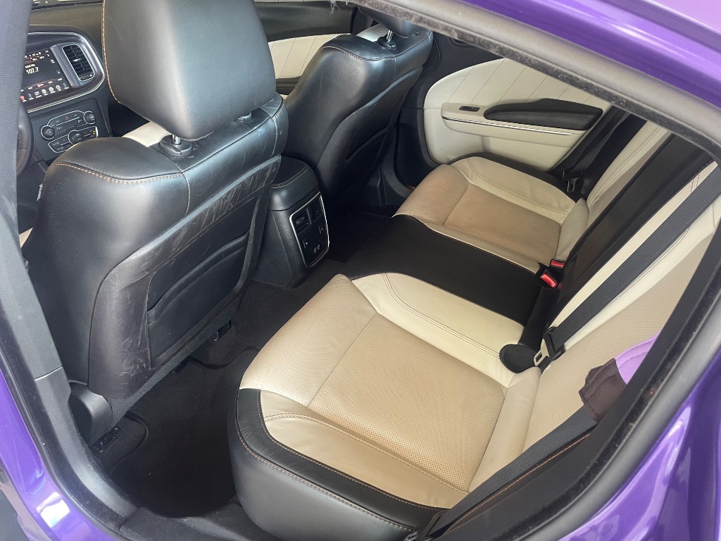 2016 Dodge Charger - $11,995