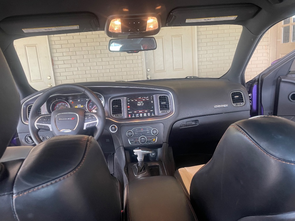 2016 Dodge Charger - $11,995