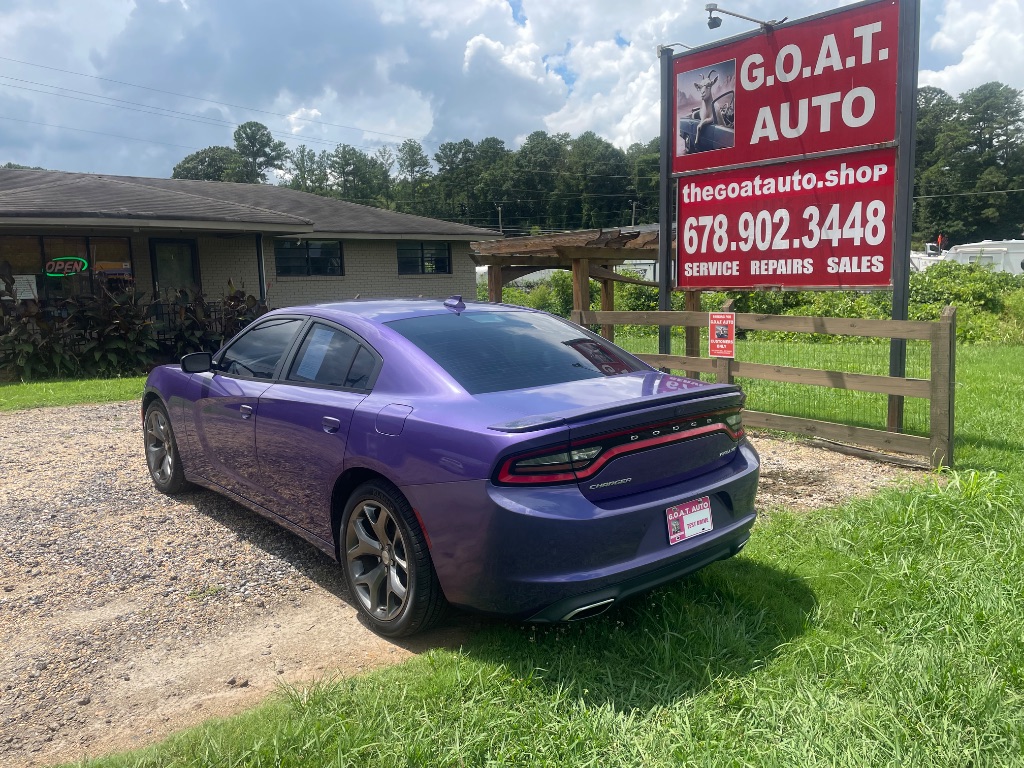 2016 Dodge Charger - $11,995