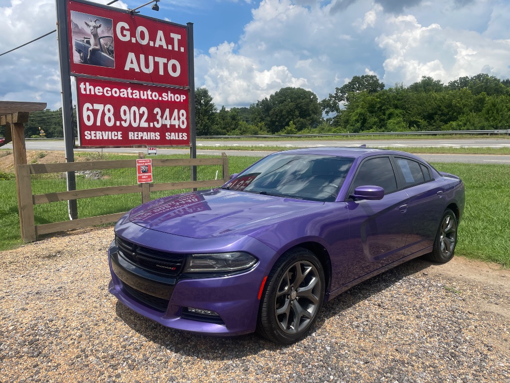 2016 Dodge Charger - $11,995