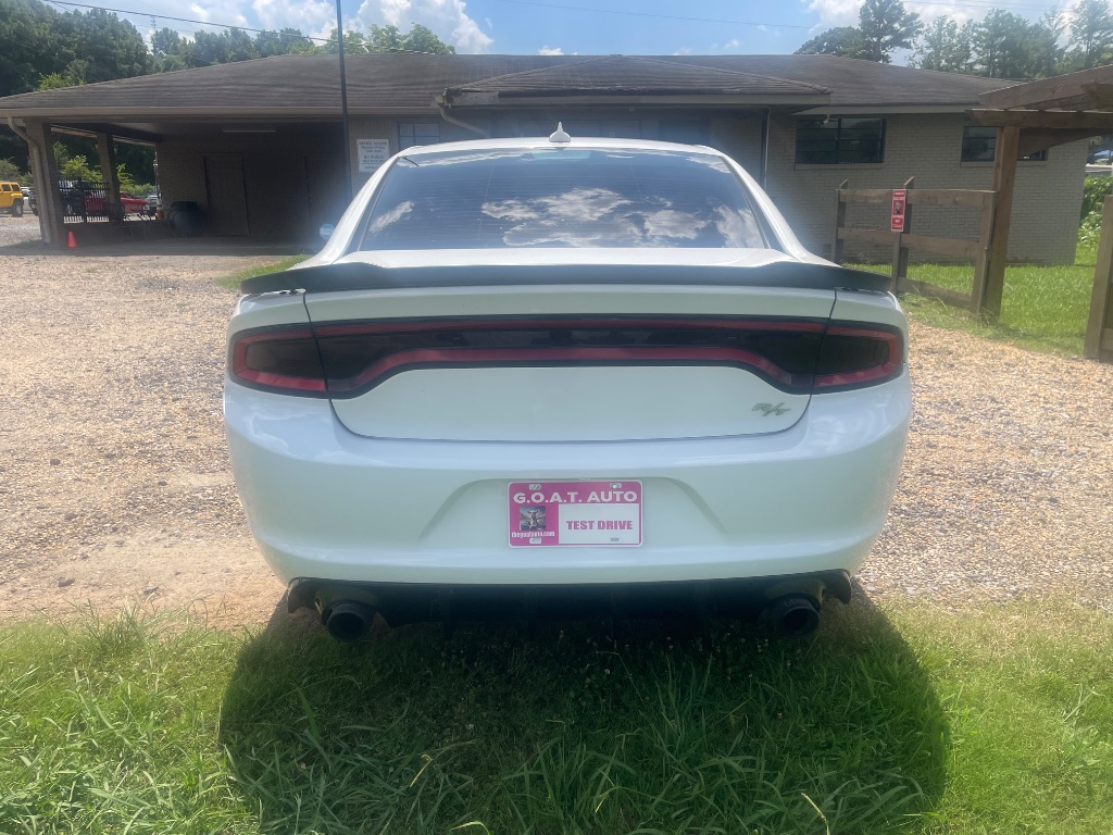 2016 Dodge Charger - $10,995
