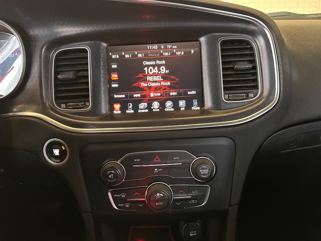 2016 Dodge Charger - $10,995