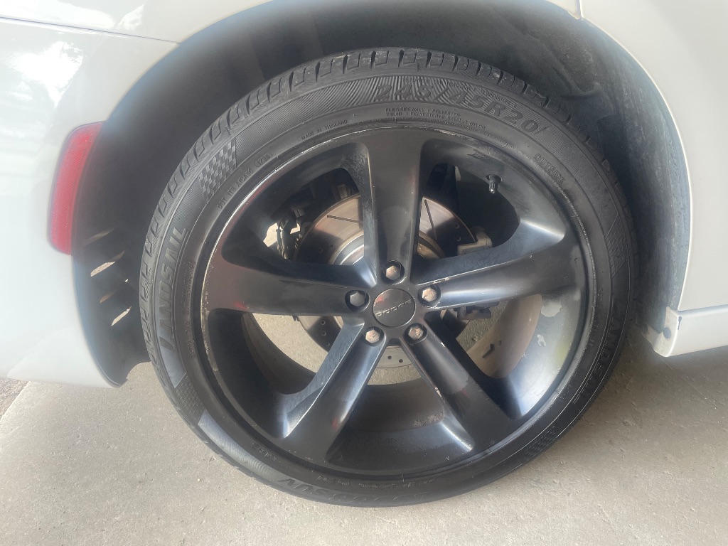2016 Dodge Charger - $10,995