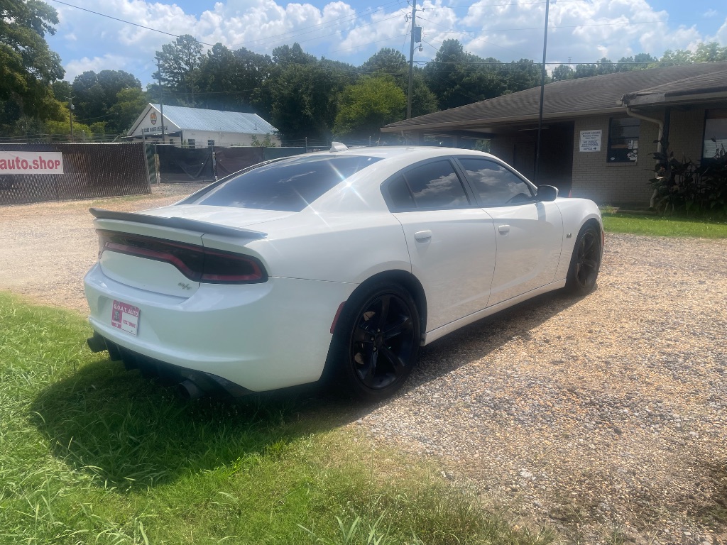 2016 Dodge Charger - $10,995
