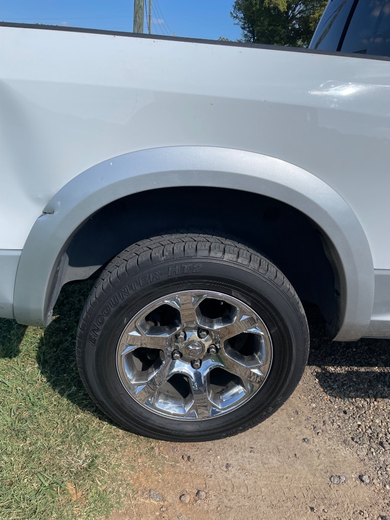2014 Ram 1500 - $7,995
