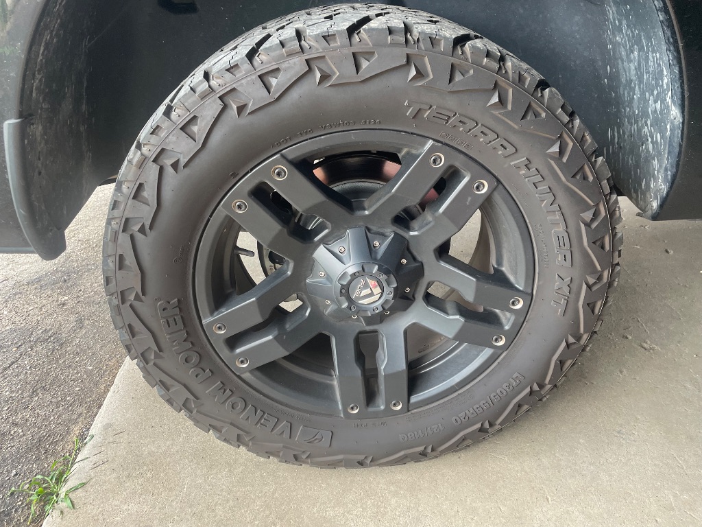2014 Ram 1500 - $14,995