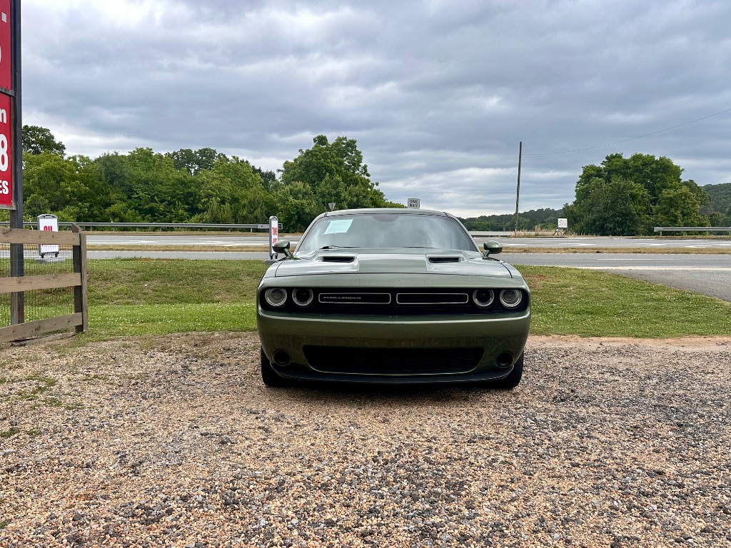 2018 Dodge Challenger - $16,995