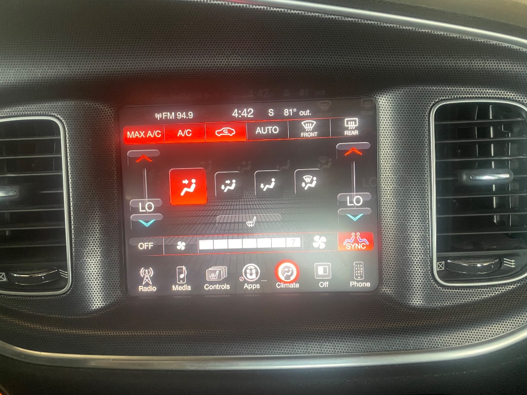 2016 Dodge Charger - $12,995