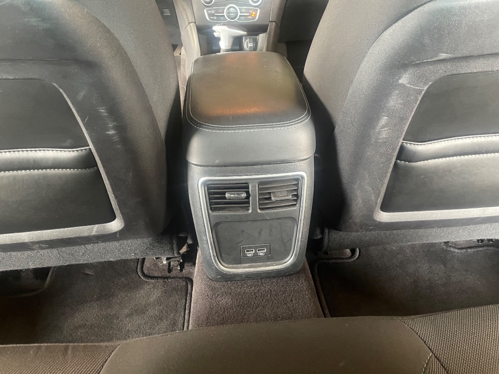 2016 Dodge Charger - $12,995