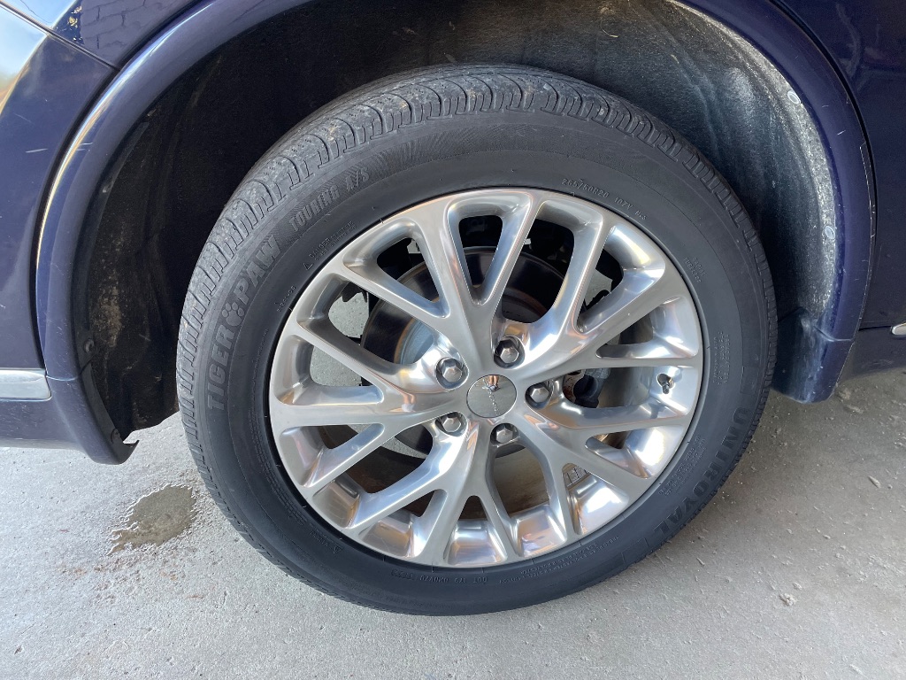 2016 Dodge Durango - $9,995