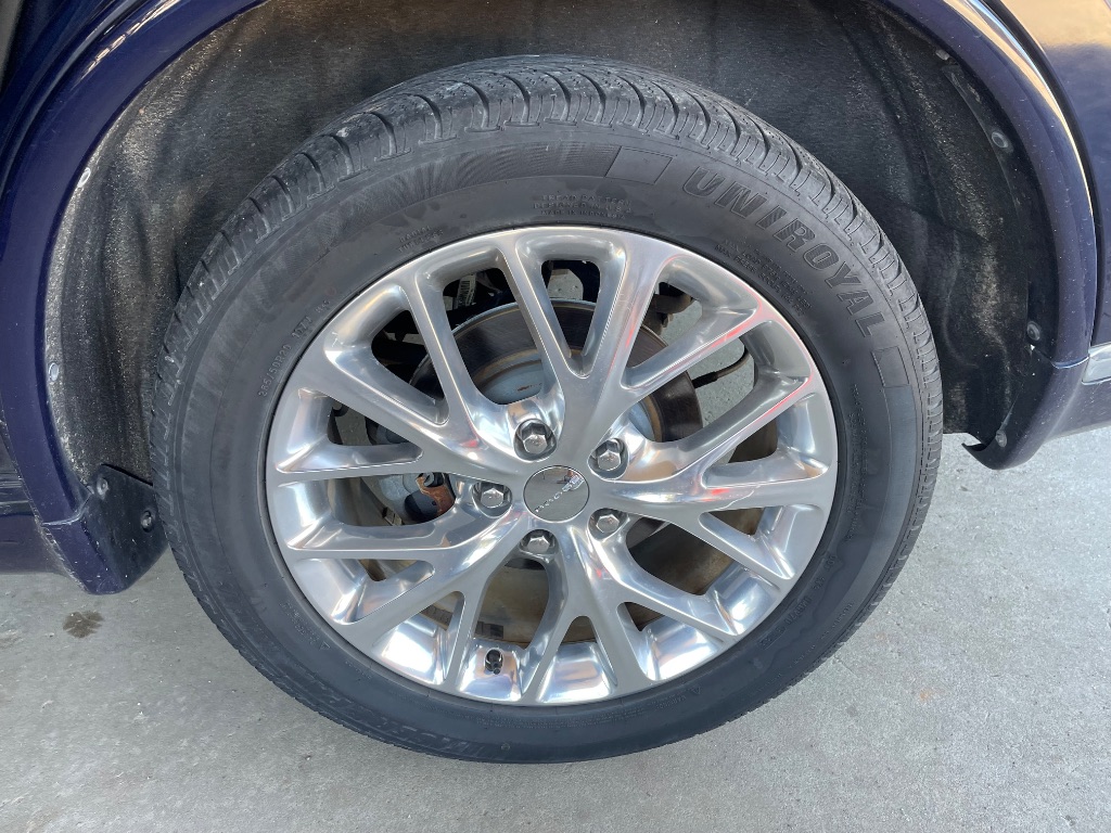 2016 Dodge Durango - $9,995