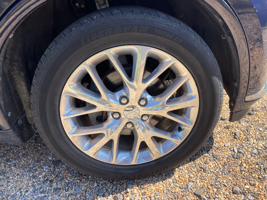 2016 Dodge Durango - $9,995