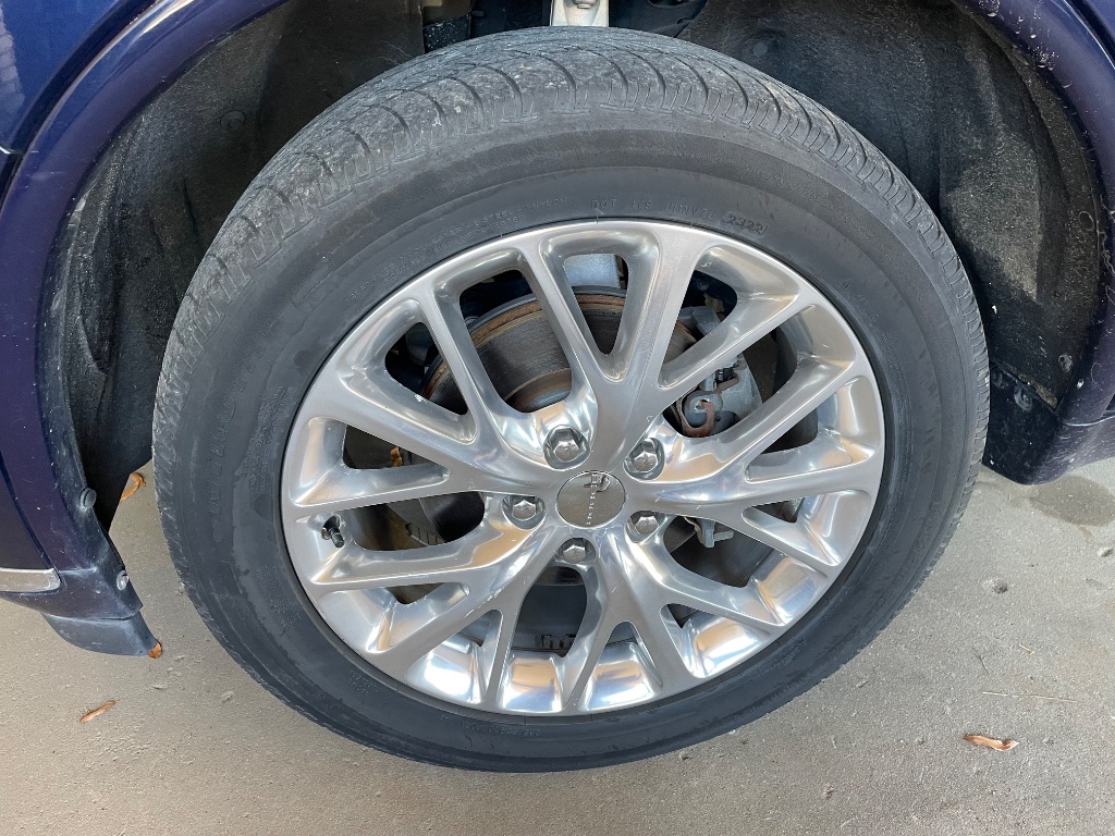 2016 Dodge Durango - $9,995
