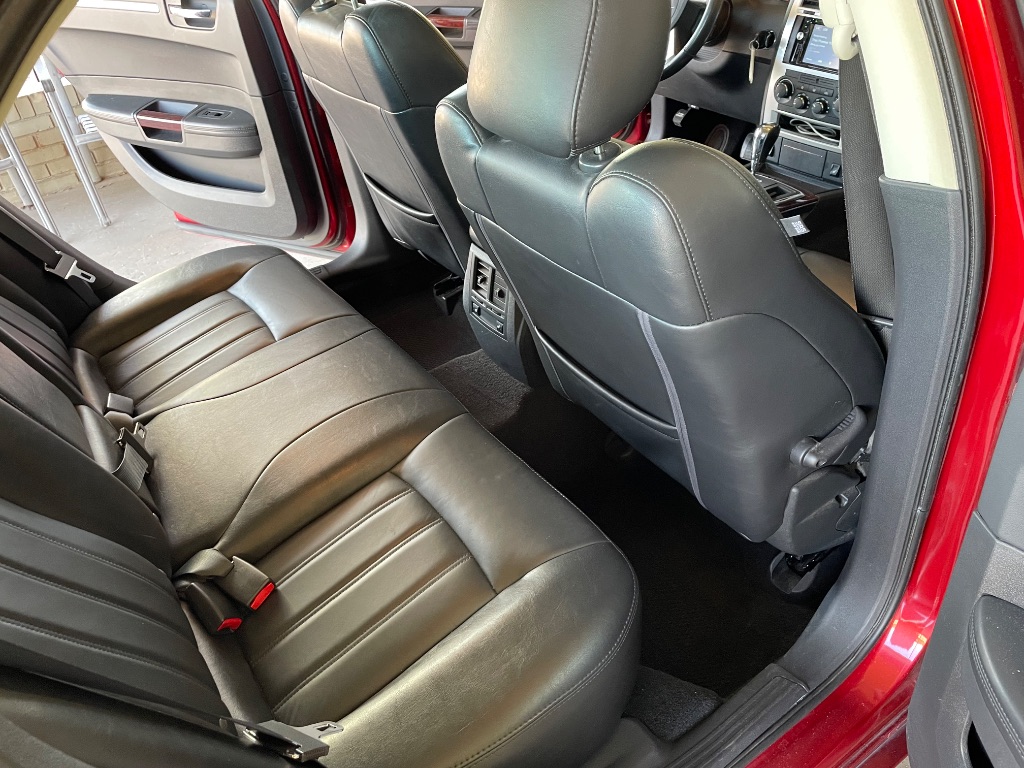 2009 Chrysler 300 - $7,995