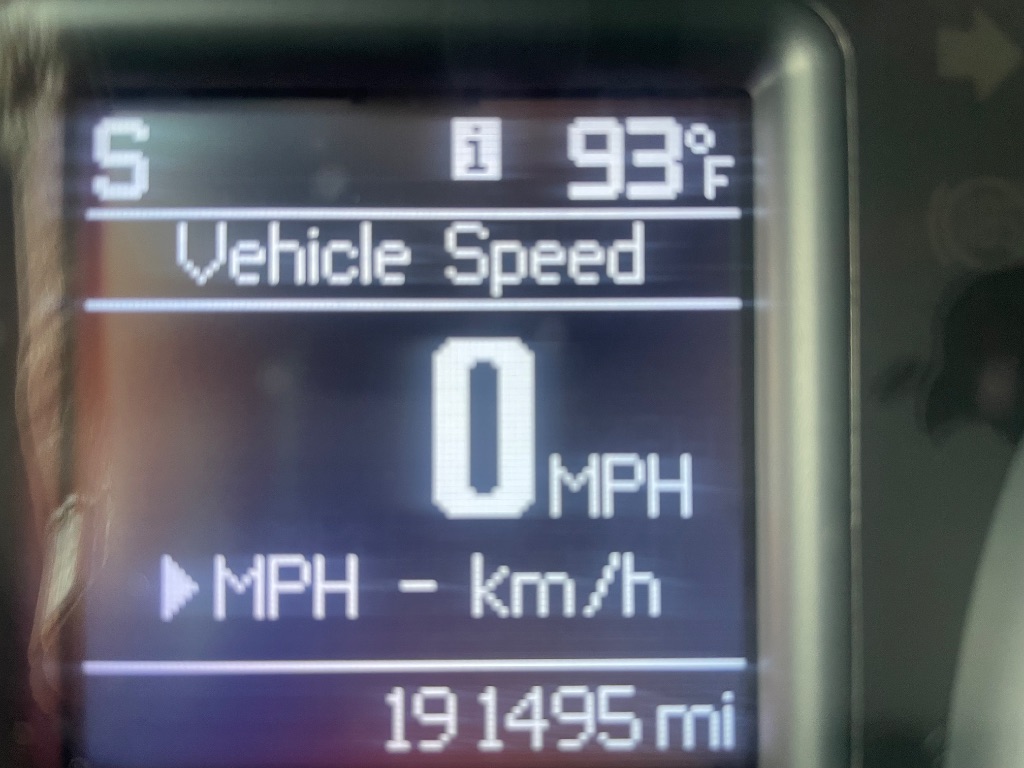 2011 Dodge Charger - $6,995