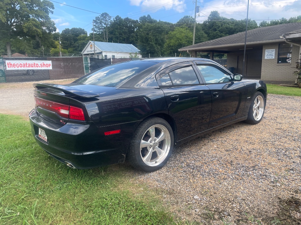 2011 Dodge Charger - $6,995
