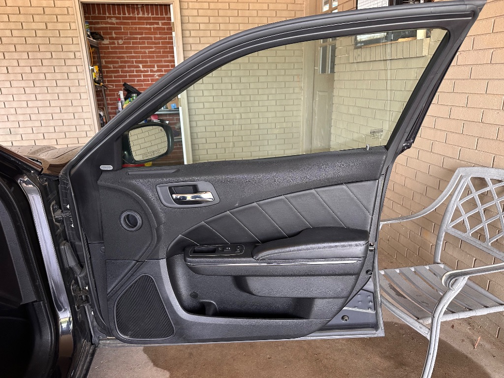 2011 Dodge Charger - $6,995