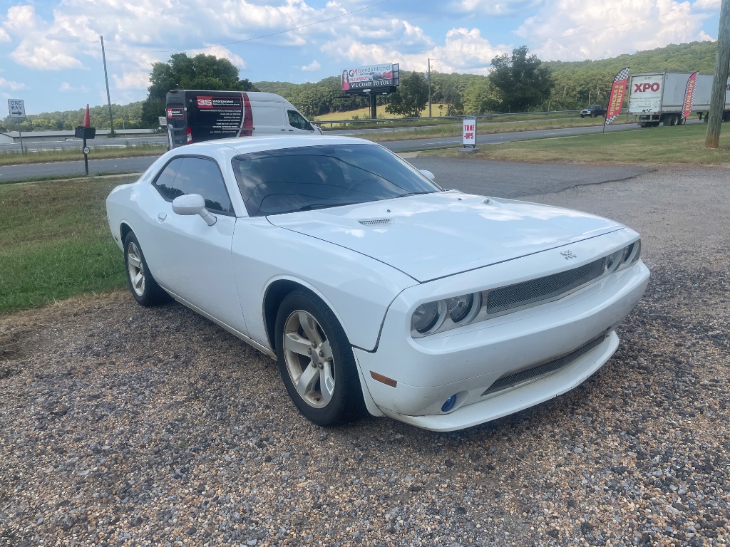 2013 Dodge Challenger - $8,995